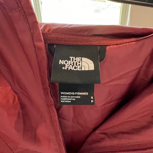 NWT The North Face women’s Fanorak jacket size small - Picture 15 of 15
